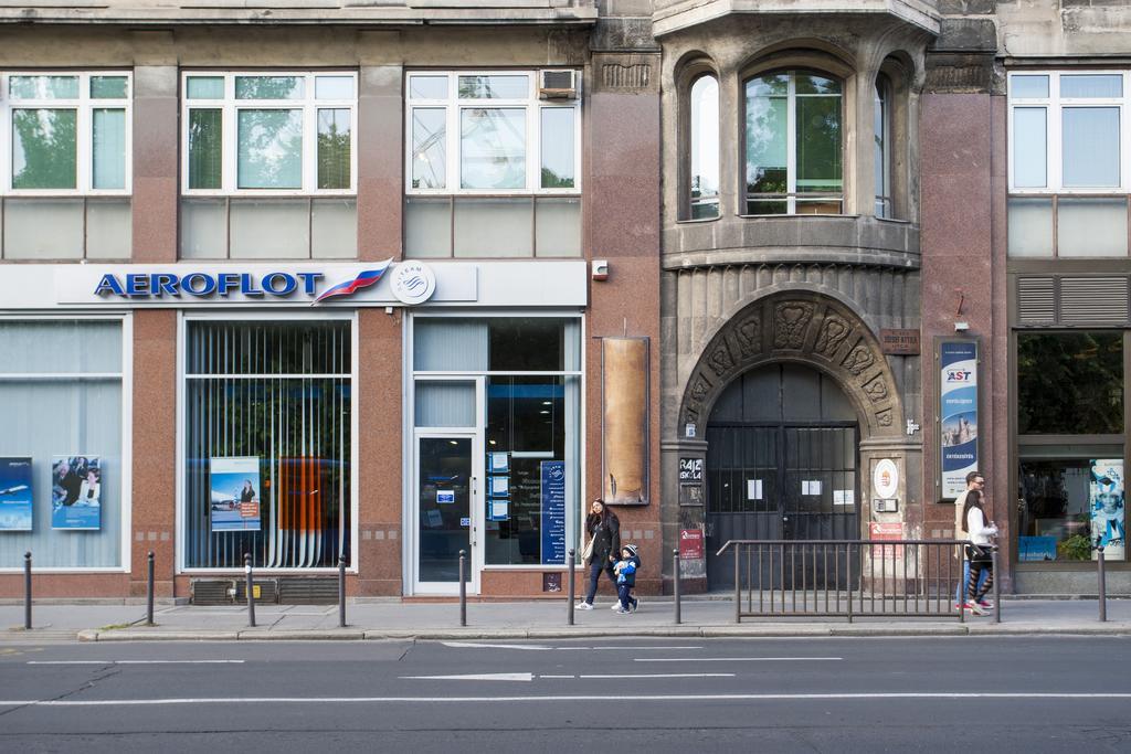 Ariel Studio Close To St. Stephen Basilica — Photos 3
